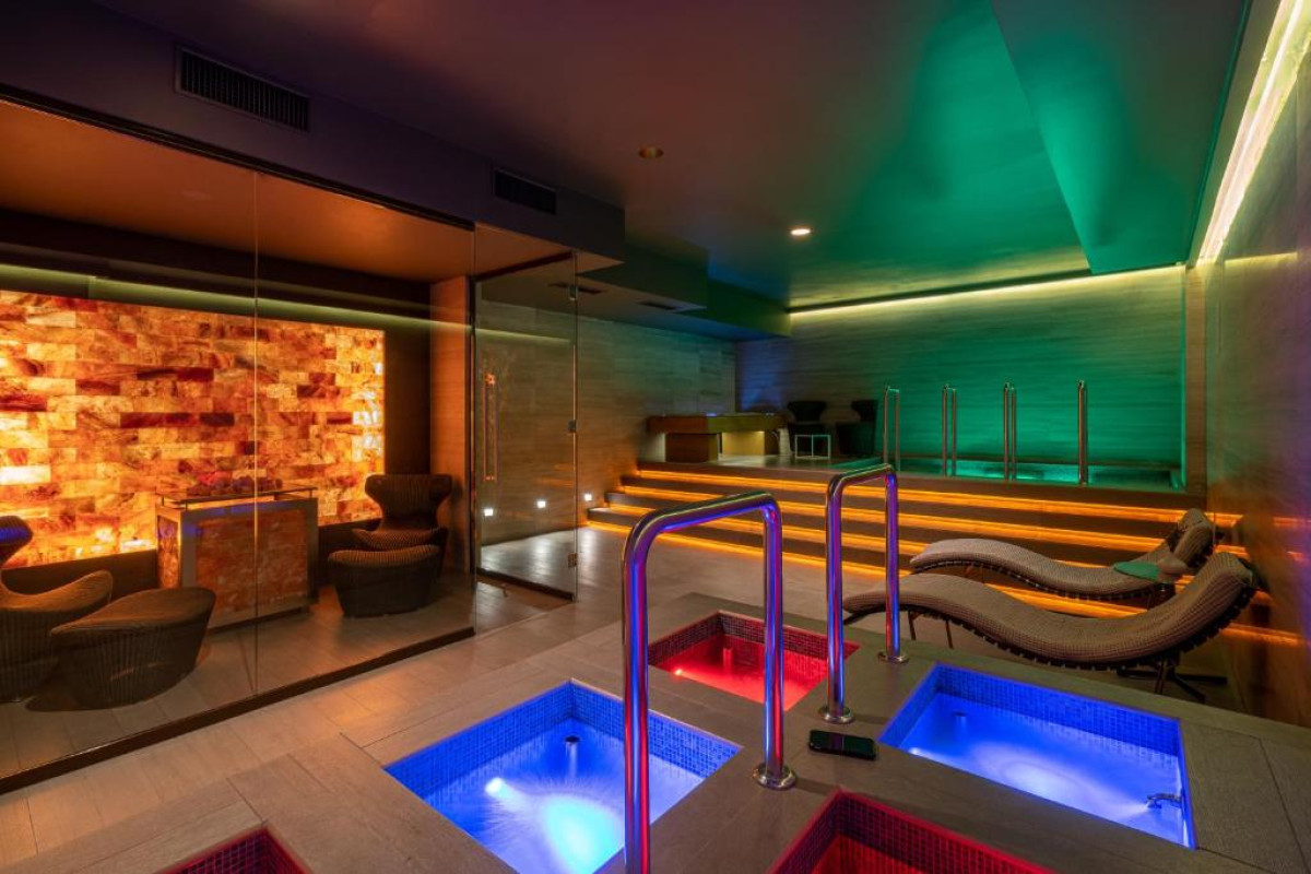 BERDS Chisinau Mgallery Hotel Collection