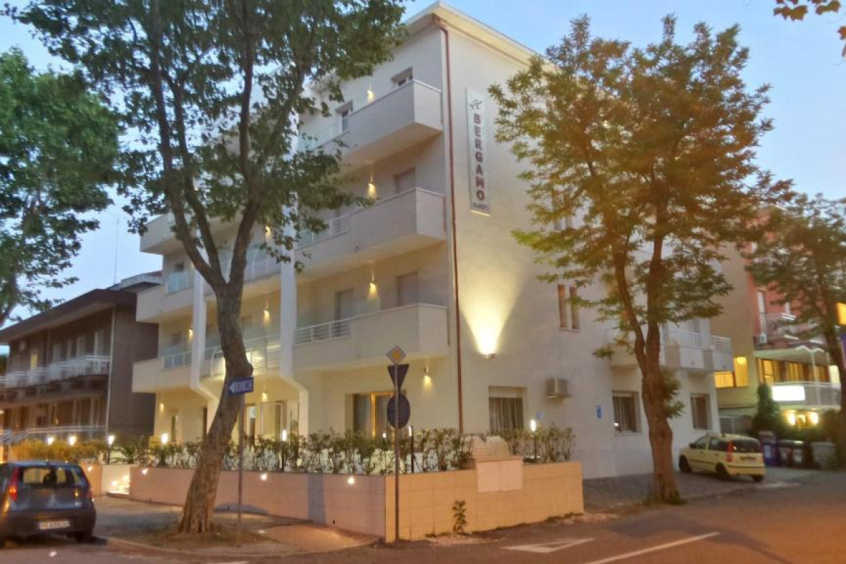 HOTEL BERGAMO