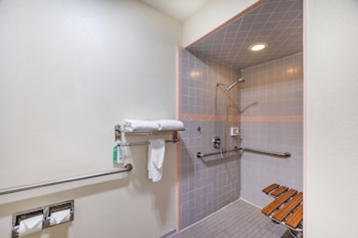 BEST WESTERN CAPITAL CITY INN