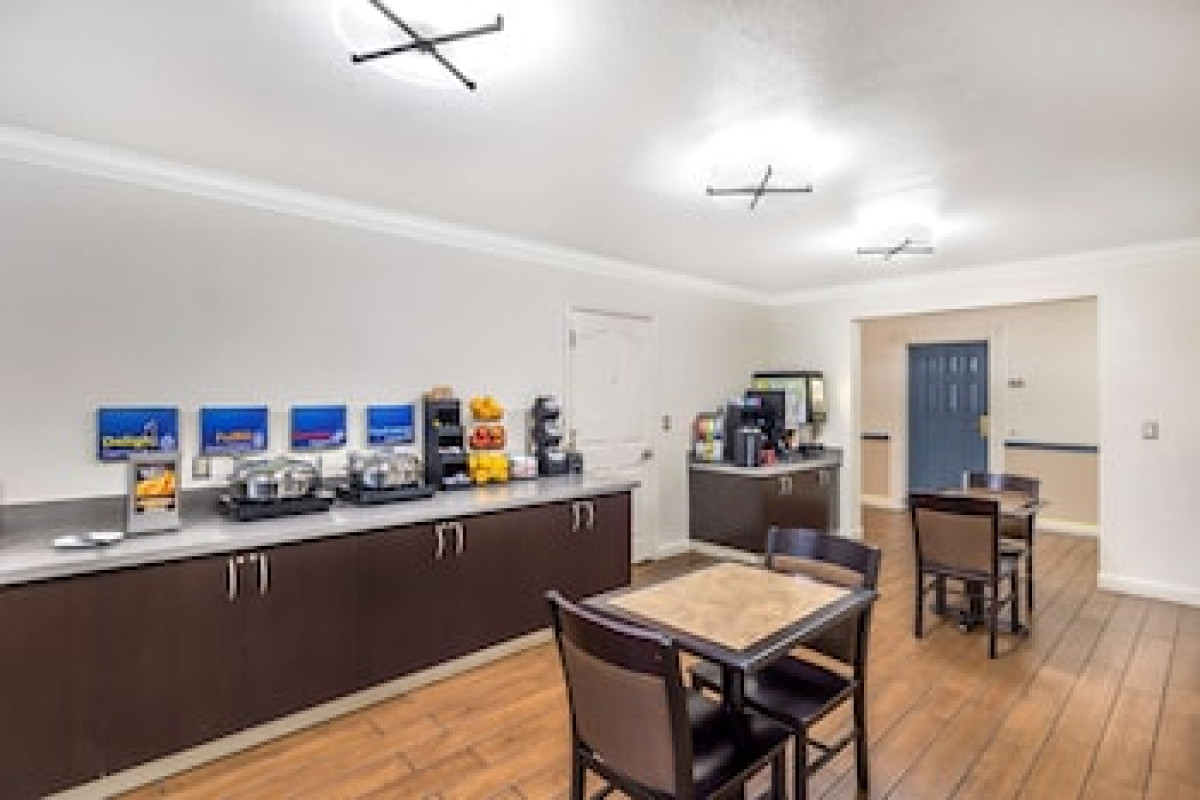 BEST WESTERN CAPITAL CITY INN