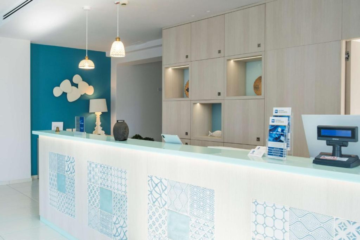 BEST WESTERN HOTEL BLUMAREA