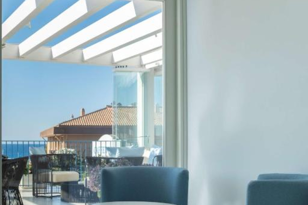 BEST WESTERN HOTEL BLUMAREA