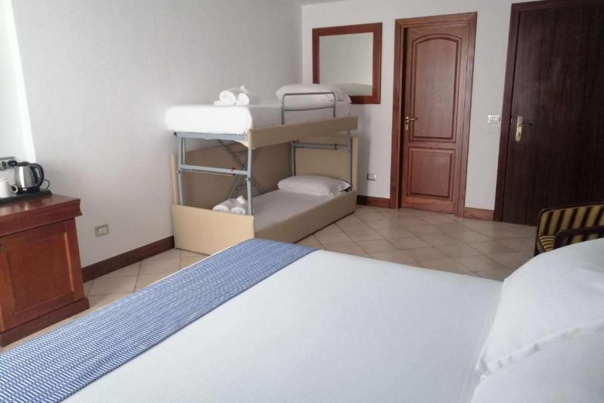 BEST WESTERN HOTEL BLUMAREA