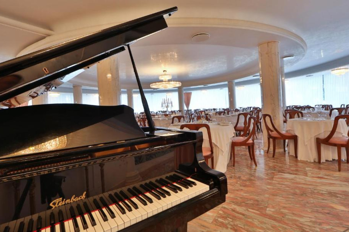 Best Western Hotel Globus