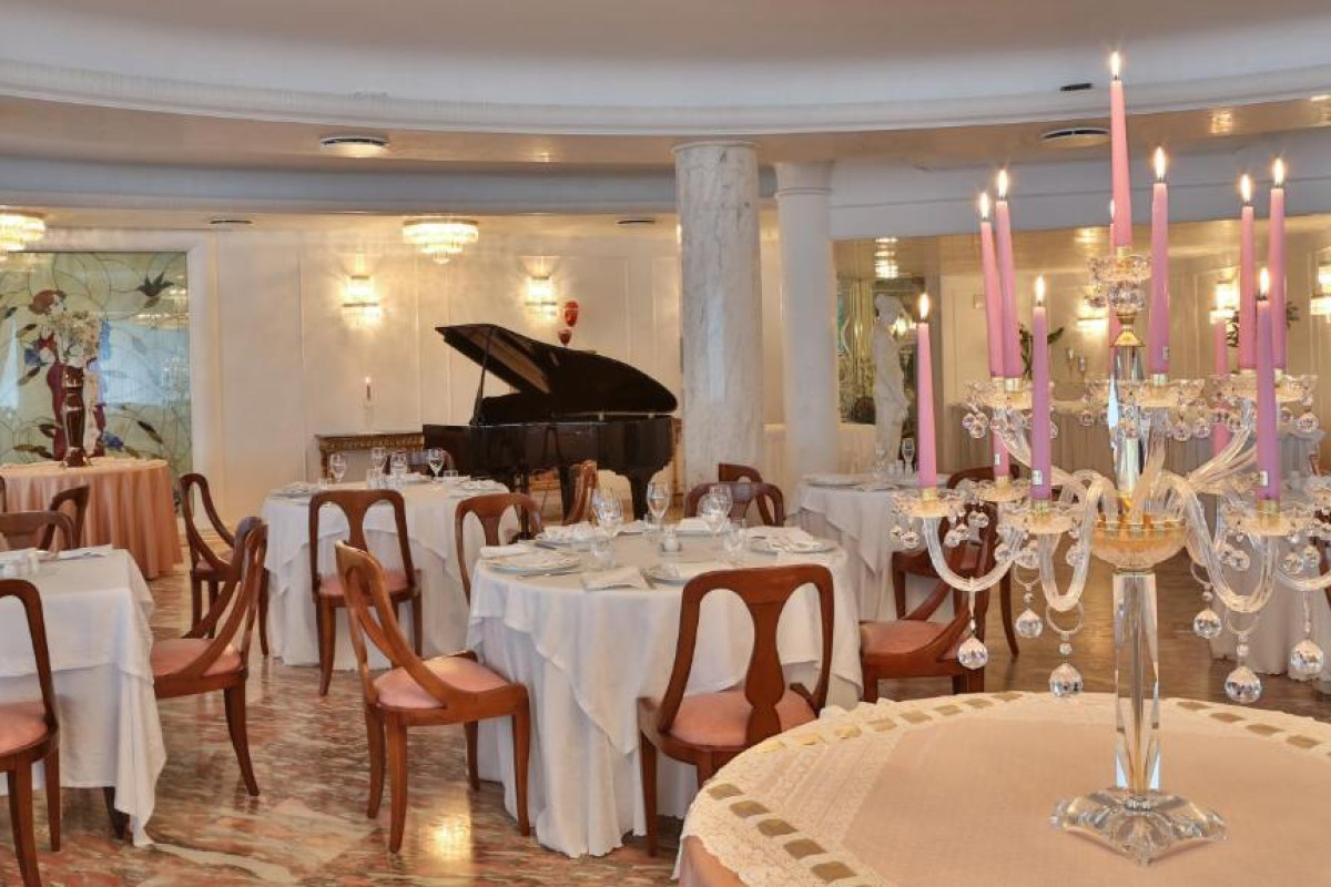 Best Western Hotel Globus