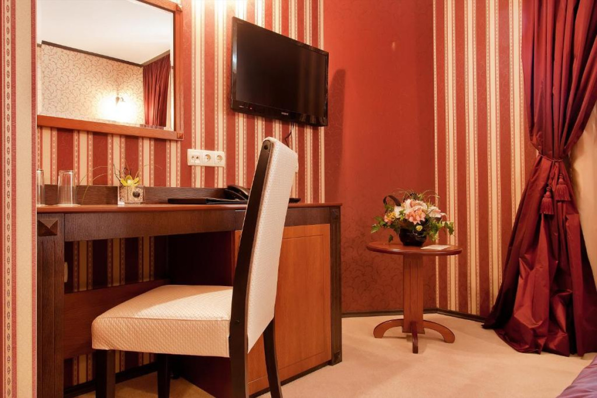 Best Western Plus Bristol Hotel