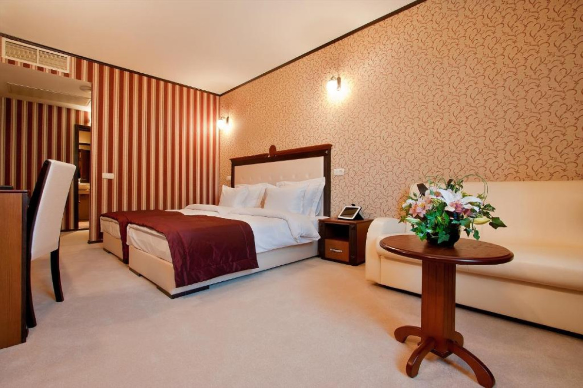 Best Western Plus Bristol Hotel
