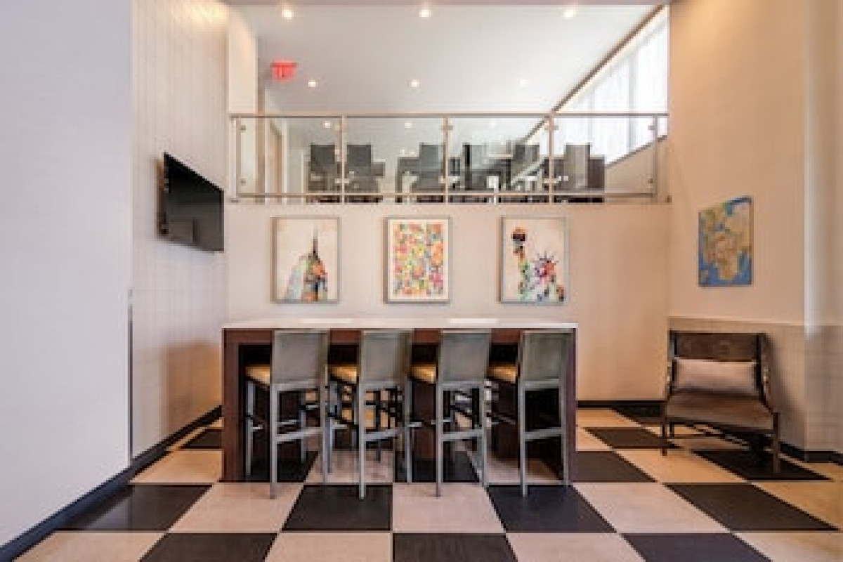 BEST WESTERN PLUS PLAZA