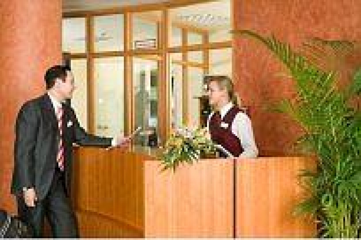 BEST WESTERN PREMIER Airporthotel Fontane