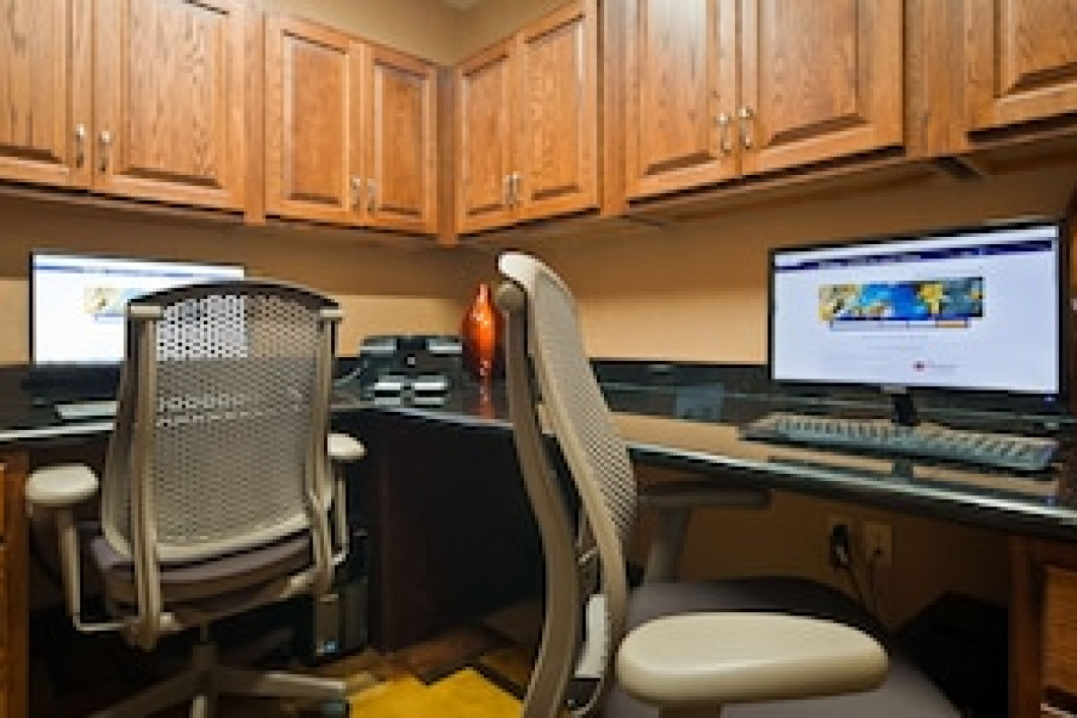 BEST WESTERN PREMIER KC SPEEDWAY INN & SUITES