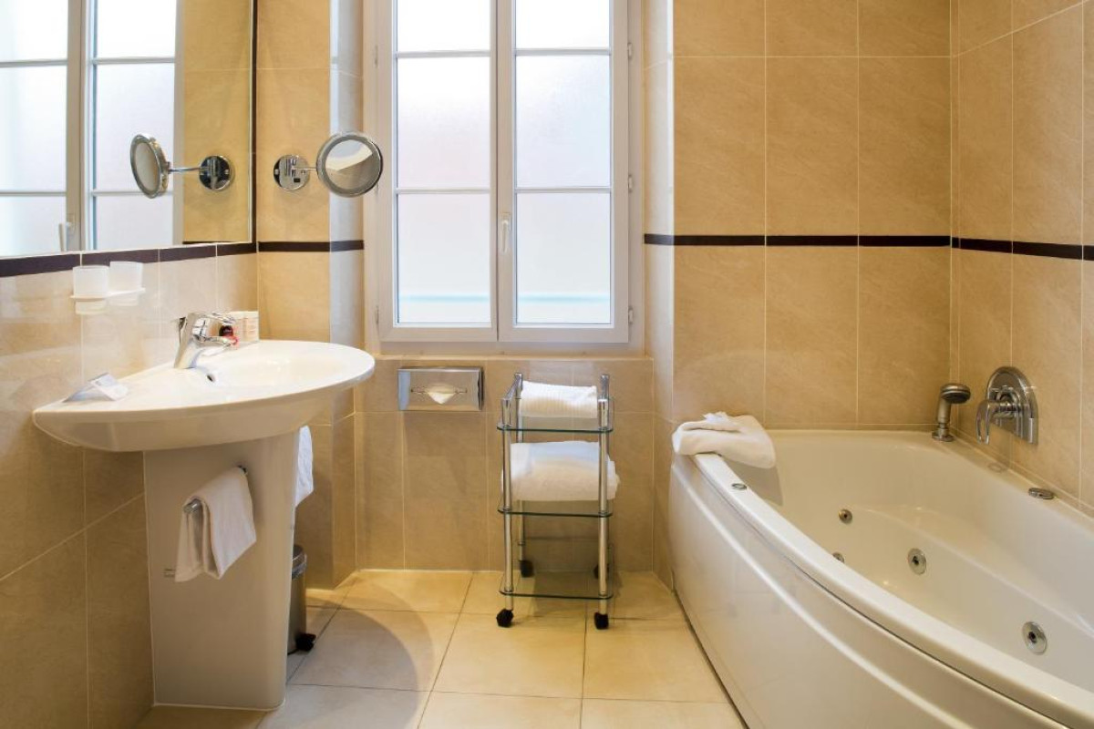 BW PREMIER COLLECTION MONDIAL
