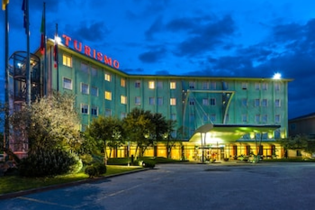 BEST WESTERN TURISMO