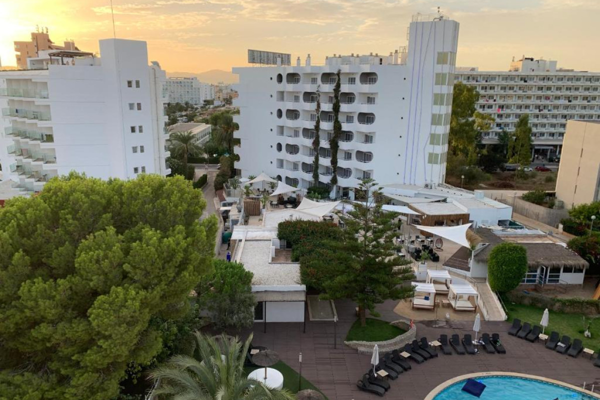 BG Pamplona Hotel