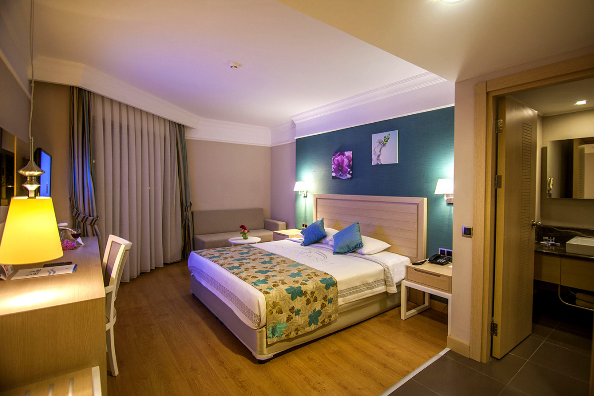BONE CLUB SUNSET HOTEL-SPA