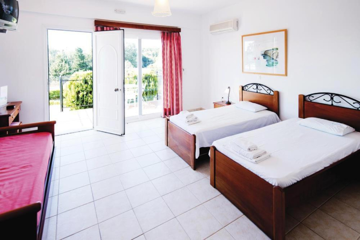 Big Village Hotel