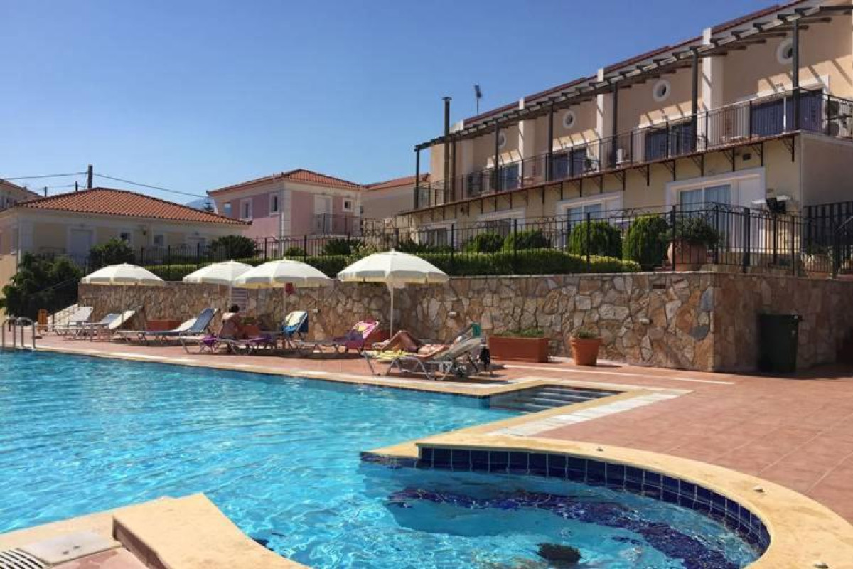 Big Village Hotel