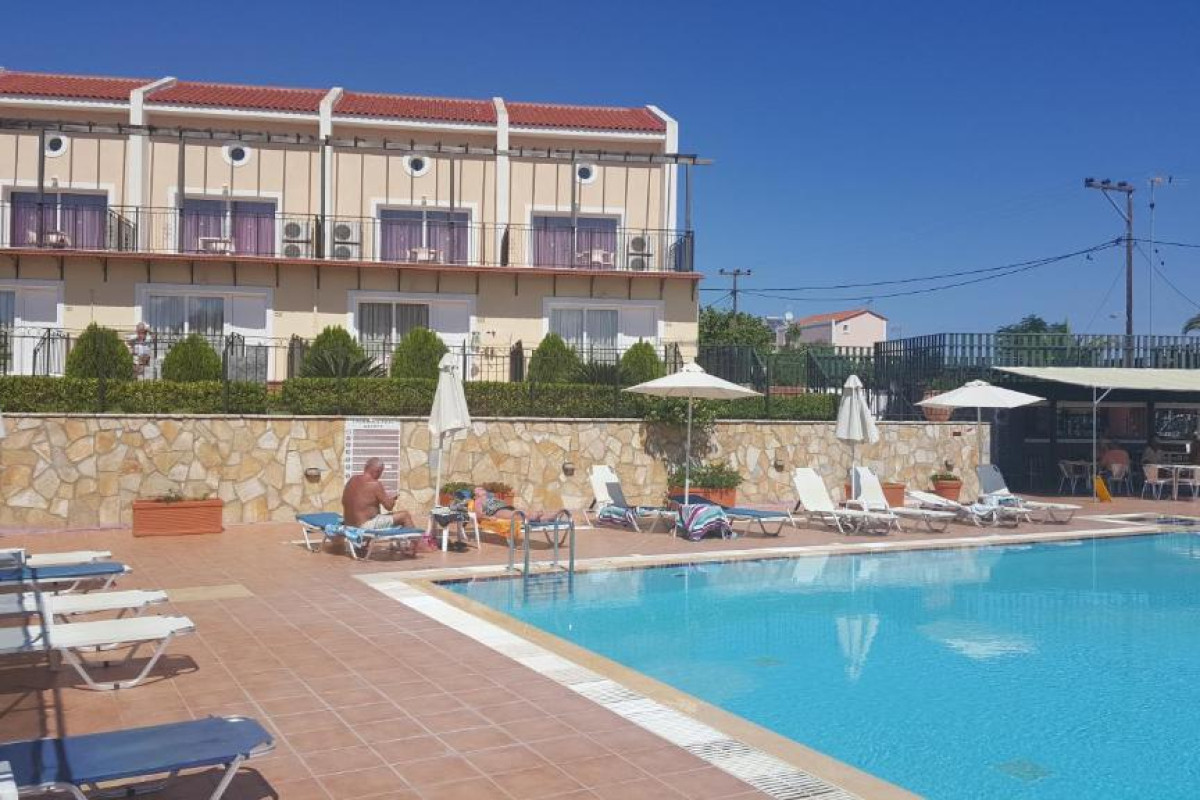 Big Village Hotel