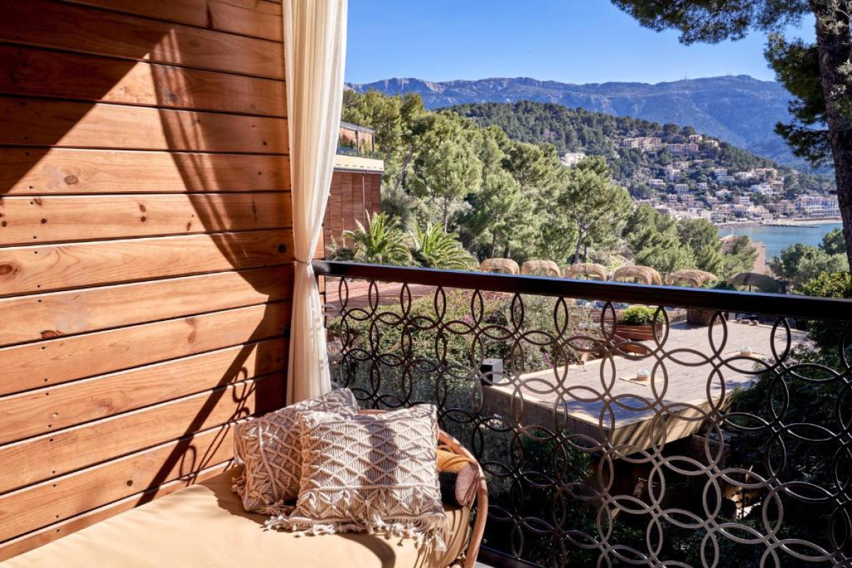 Bikini Island & Mountain Port de Soller "Adults only"