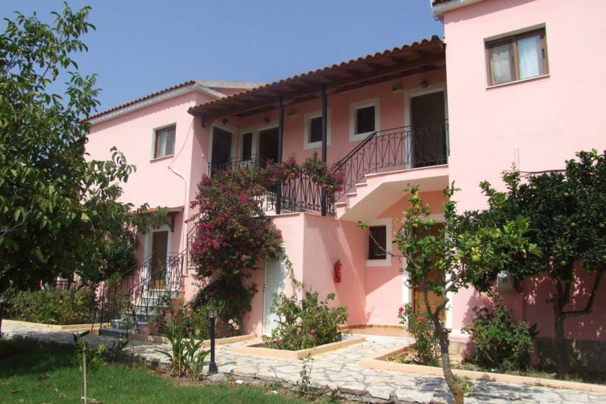 Billy and Sandra Apartments