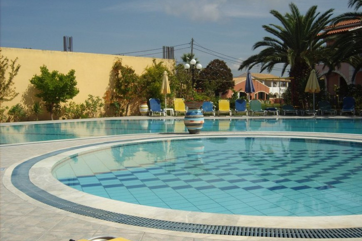 Billy and Sandra Apartments