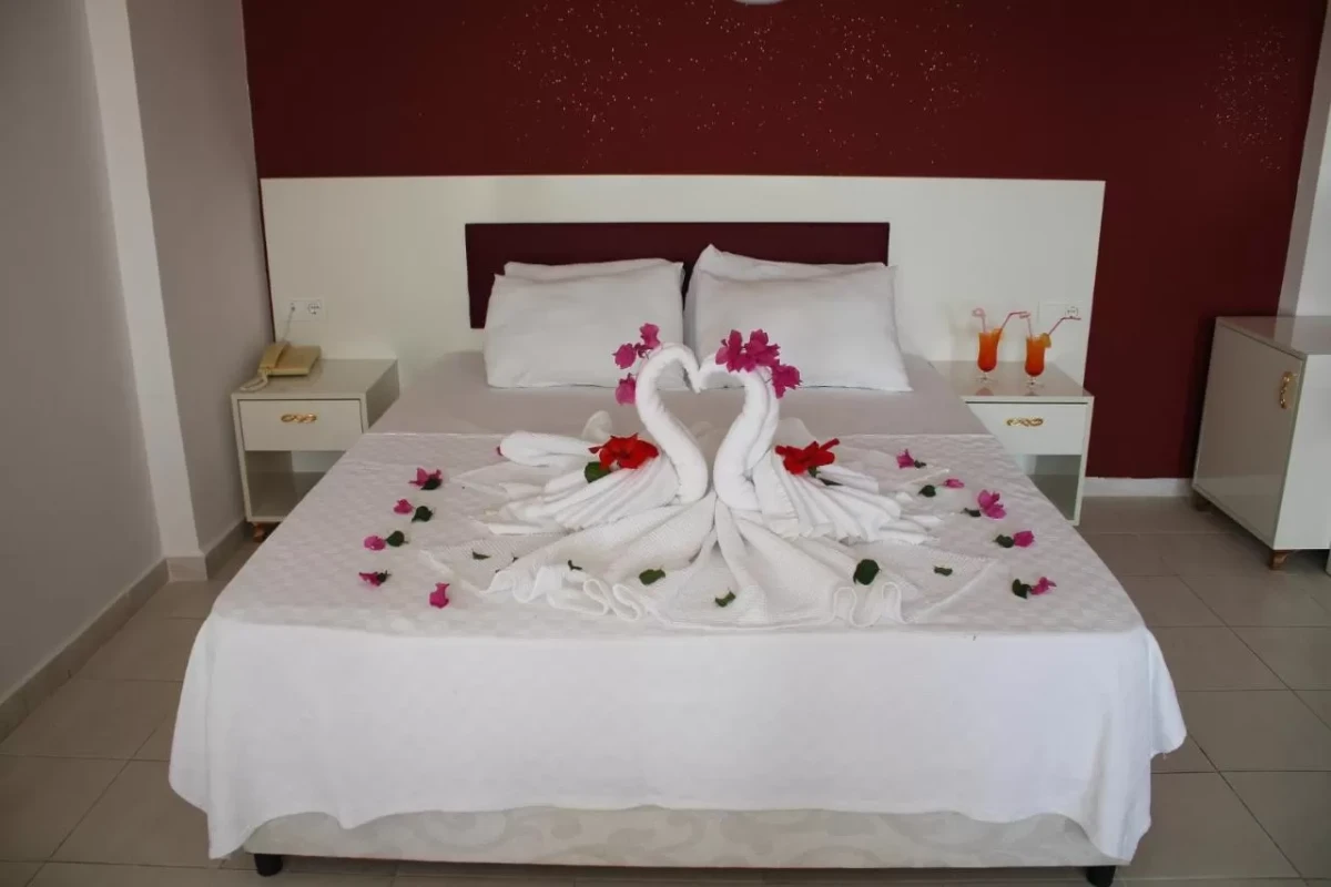 MAX NOVA HOTEL(EX. BINBILLA HOTEL)