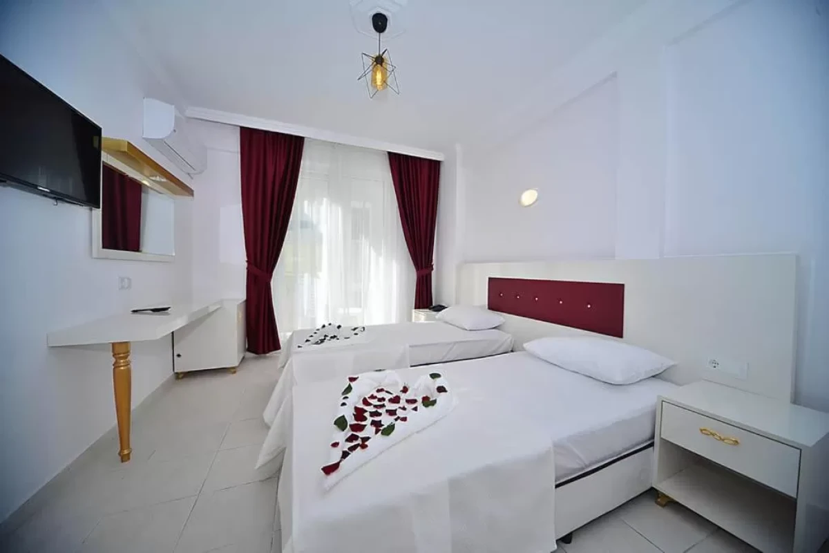 MAX NOVA HOTEL(EX. BINBILLA HOTEL)