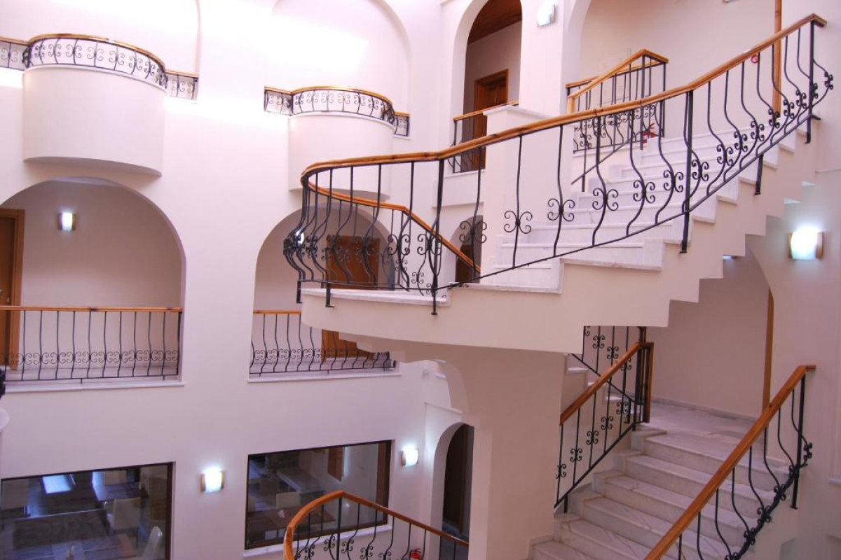 Binlik Hotel