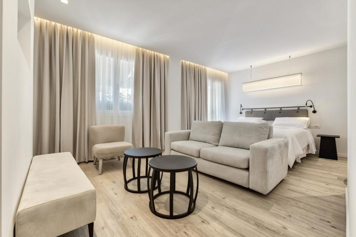 BITZARO BOUTIQUE HOTEL