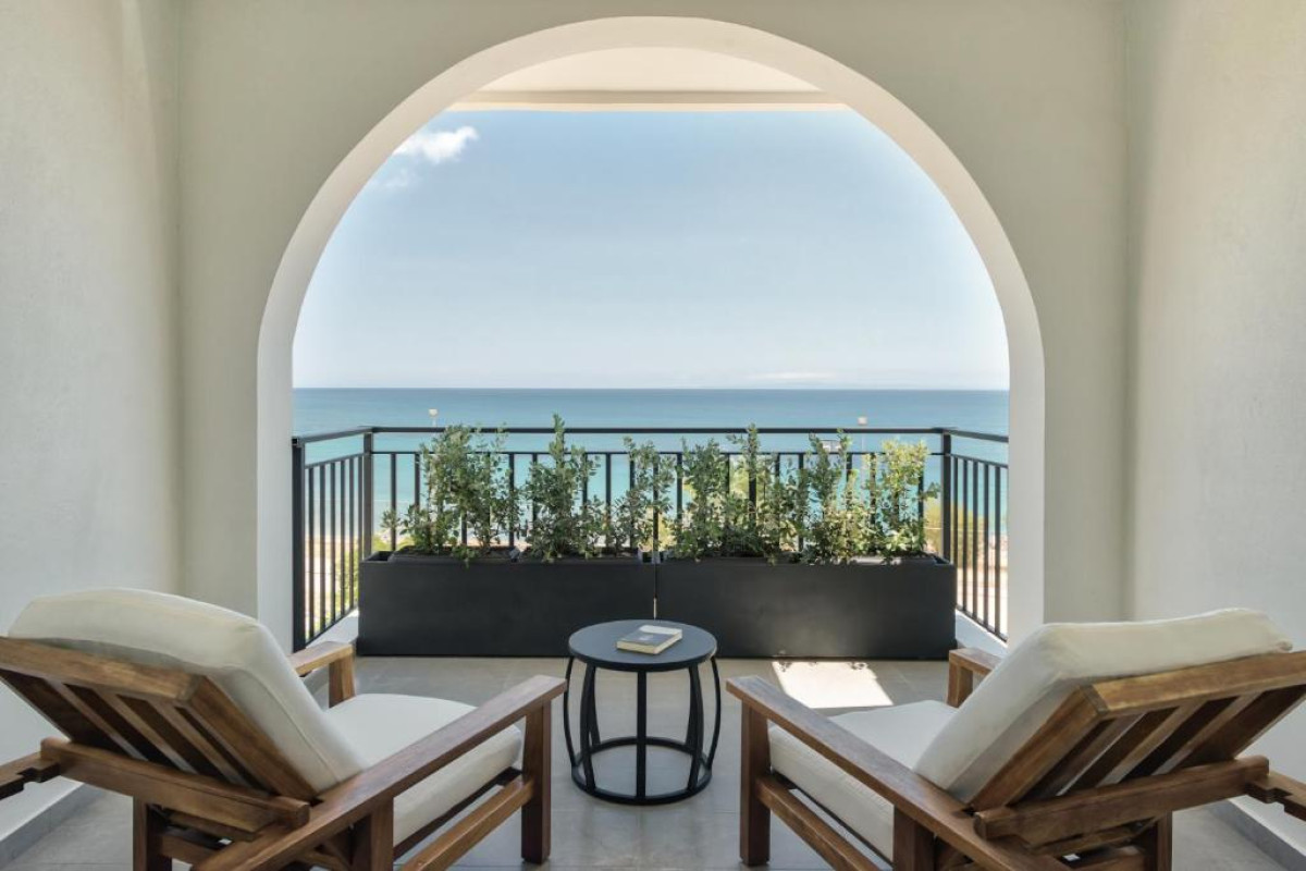 BITZARO BOUTIQUE HOTEL