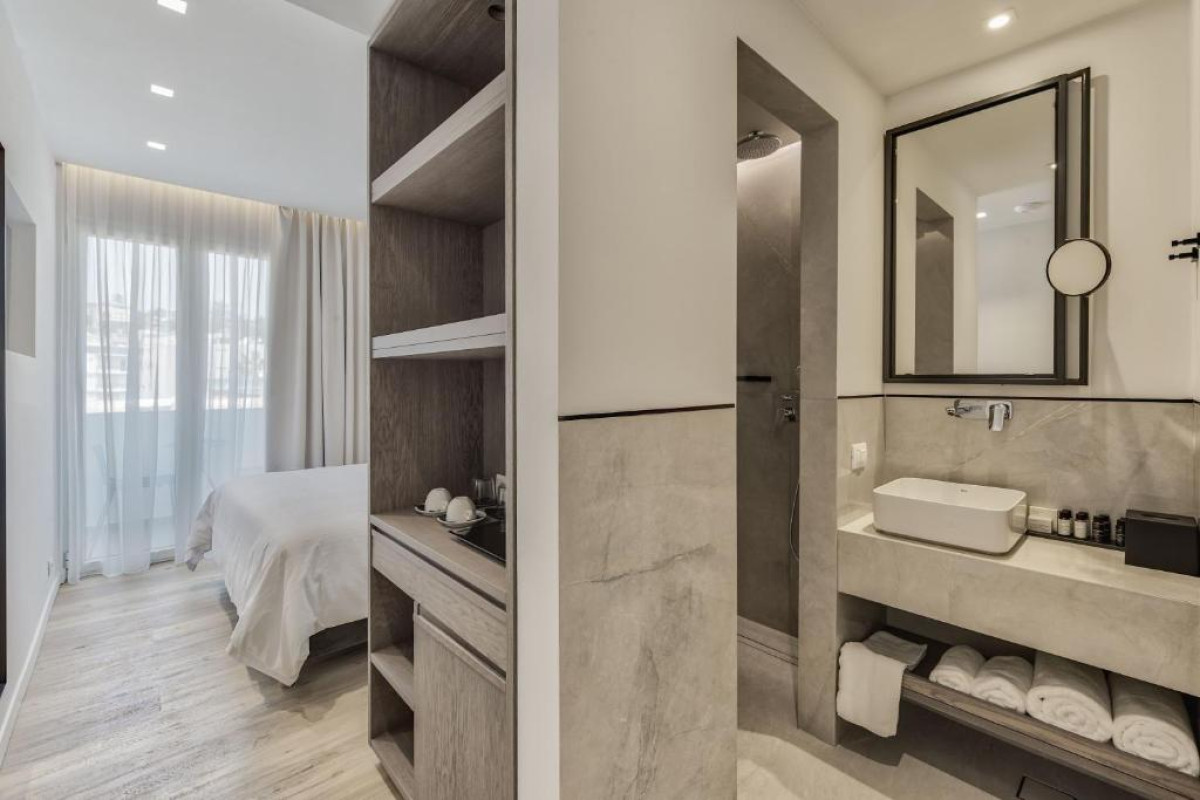 BITZARO BOUTIQUE HOTEL