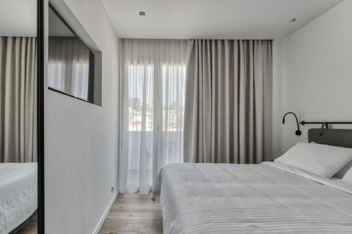 BITZARO BOUTIQUE HOTEL