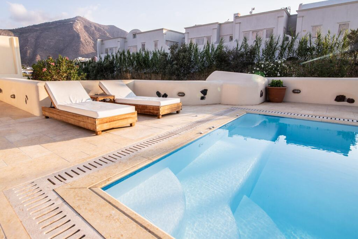 Black Rose Suites Santorini