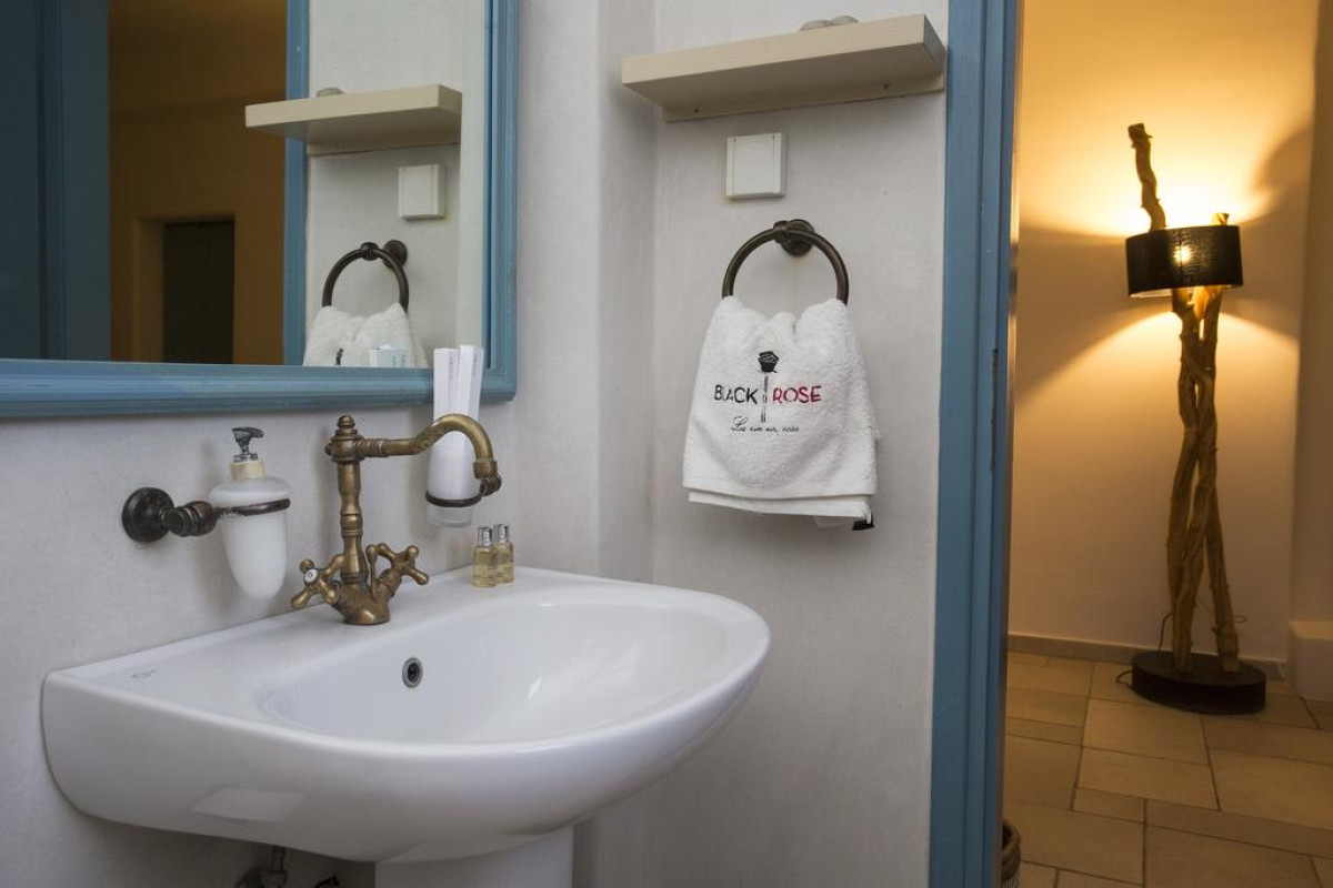 Black Rose Suites Santorini