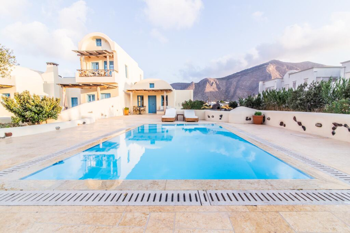 Black Rose Suites Santorini