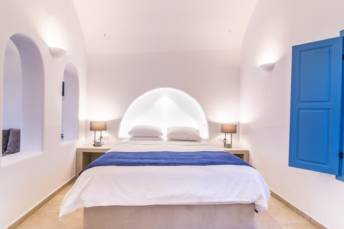 Black Rose Suites Santorini