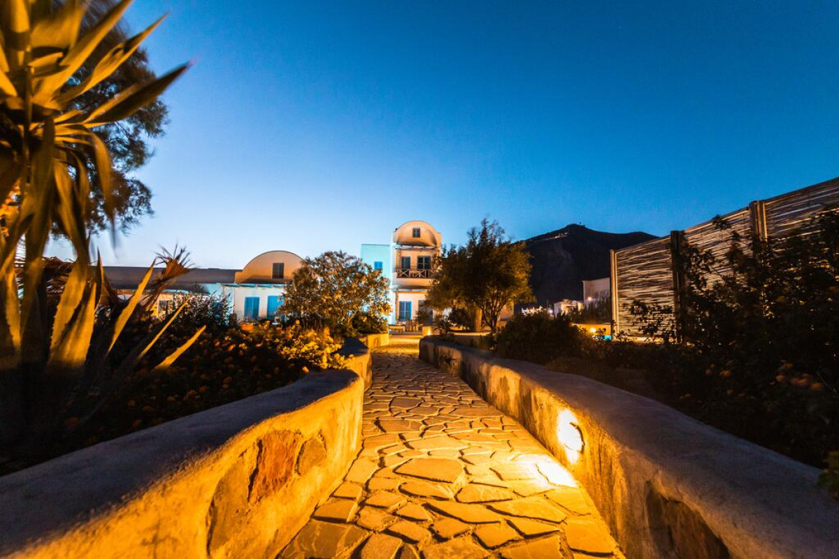 Black Rose Suites Santorini