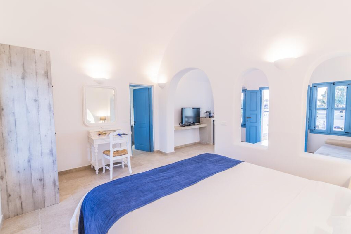Black Rose Suites Santorini