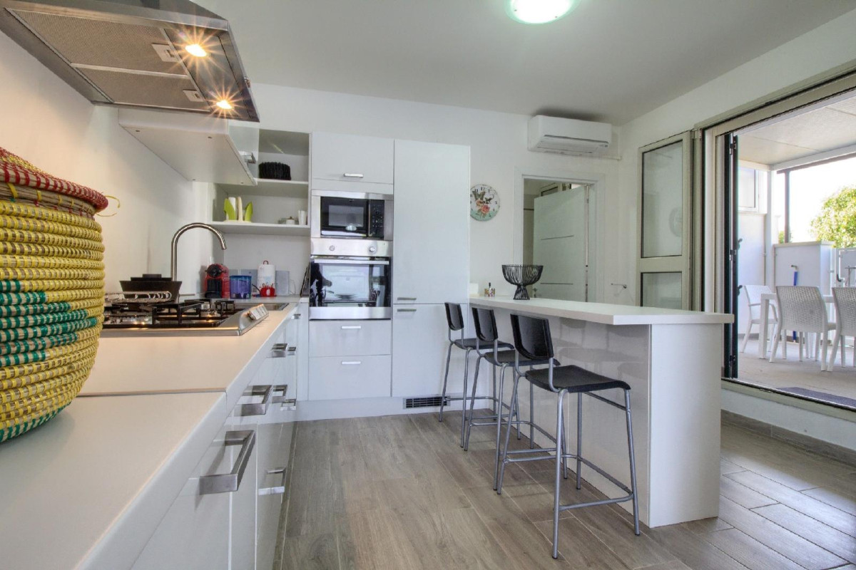 Blanca Deluxe House