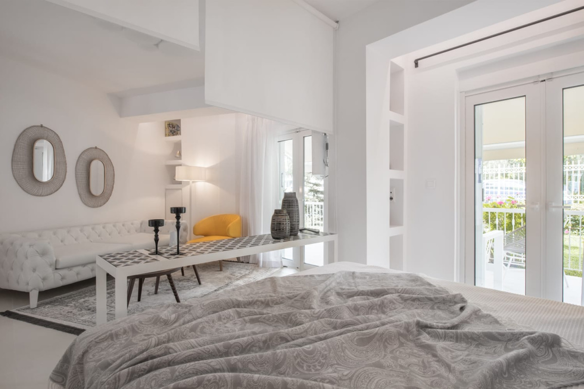 Bliss Living Vouliagmeni