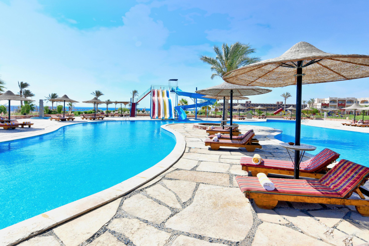 BLISS NADA BEACH RESORT