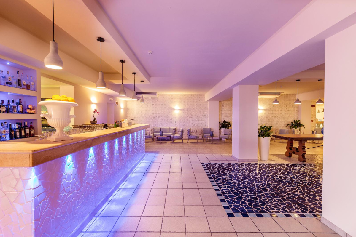 Blu Hotel Laconia Village