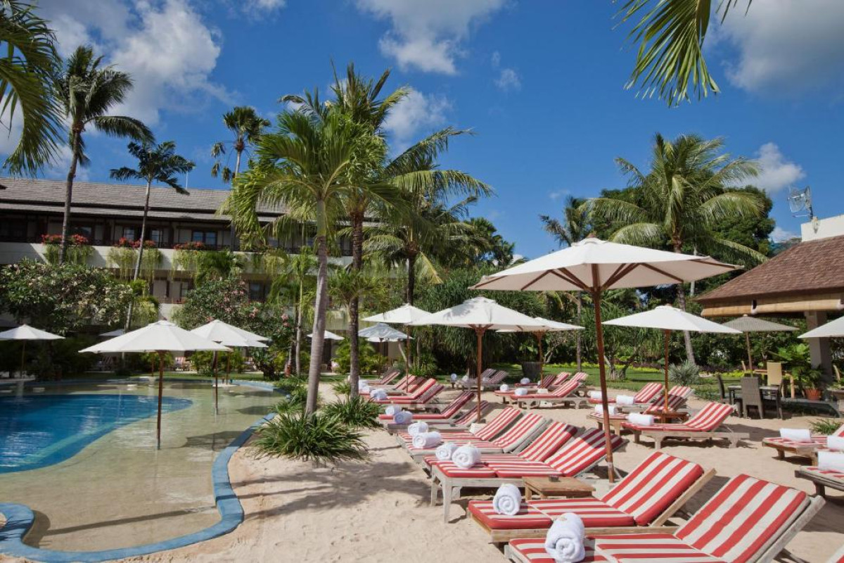 Blu-Zea Resort by Double Six