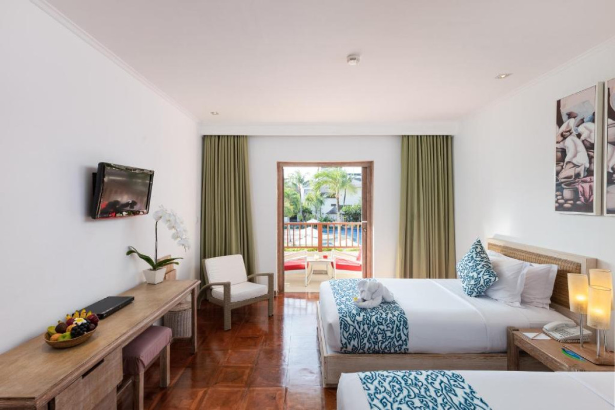 Blu-Zea Resort by Double Six