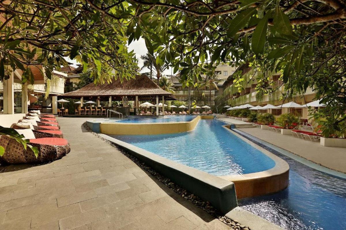 Blu-Zea Resort by Double Six