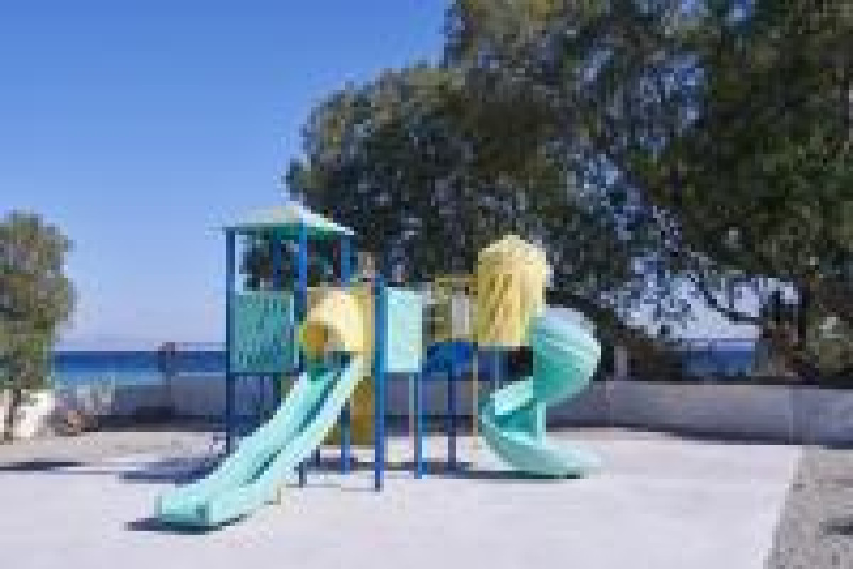 BLUE BAY HOTEL