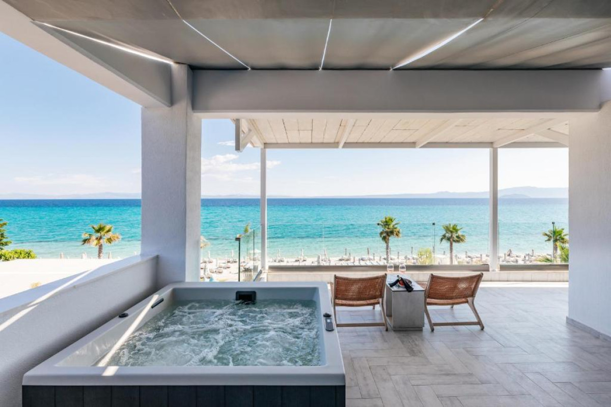 Blue Carpet Suites
