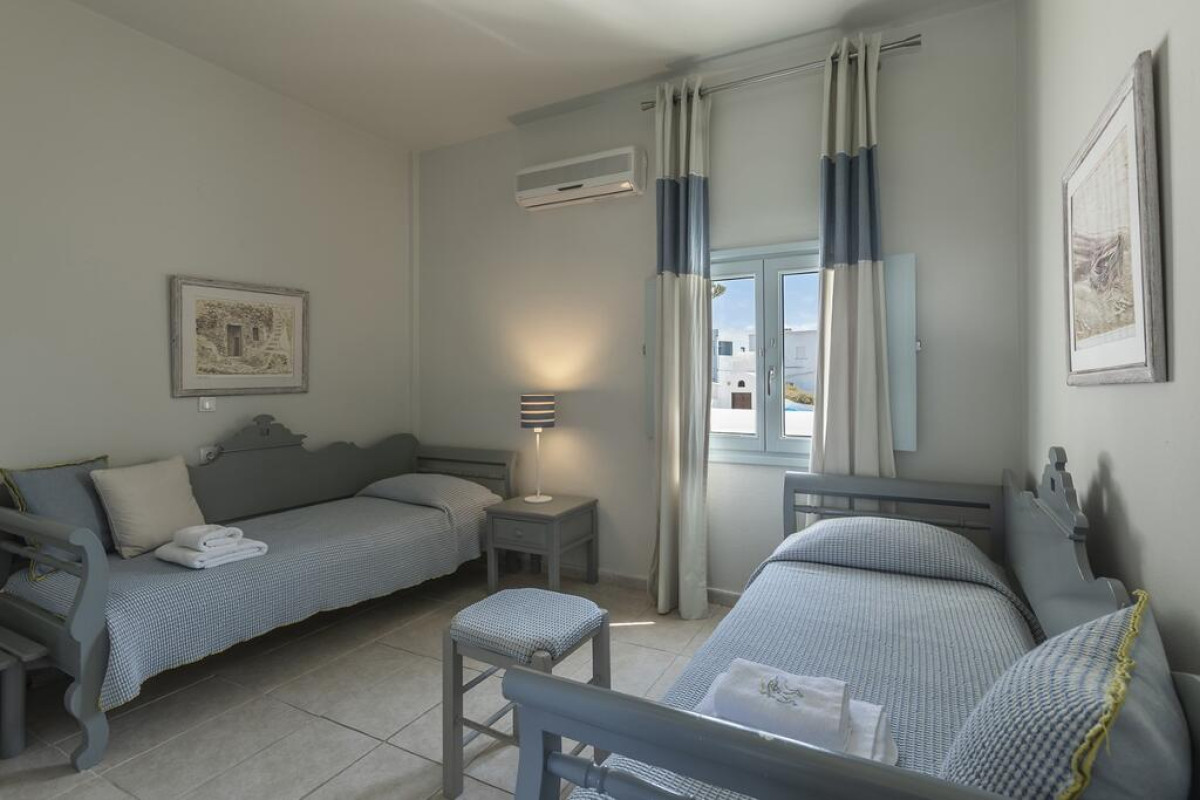 Blue Dolphins Apartaments & Suites