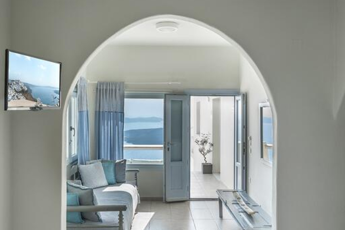 Blue Dolphins Apartaments & Suites