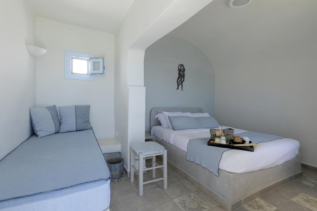 Blue Dolphins Apartaments & Suites