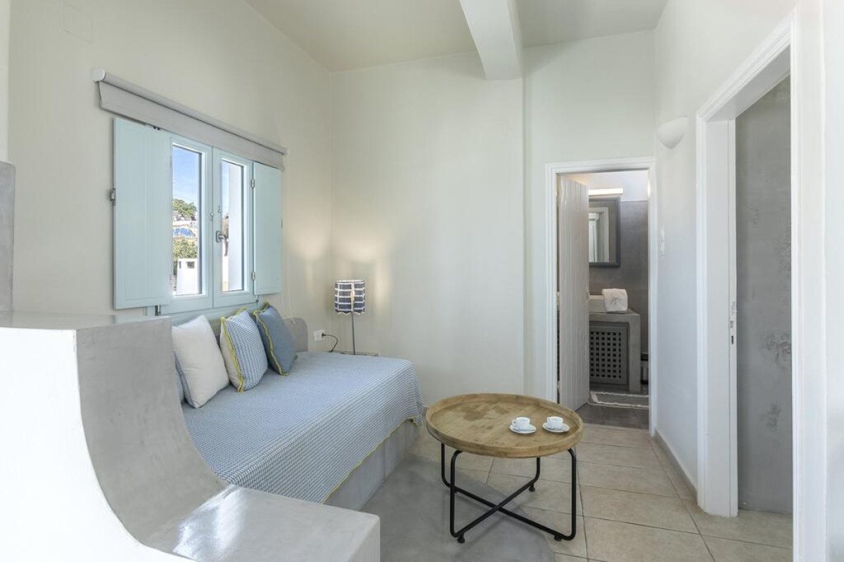 Blue Dolphins Apartaments & Suites